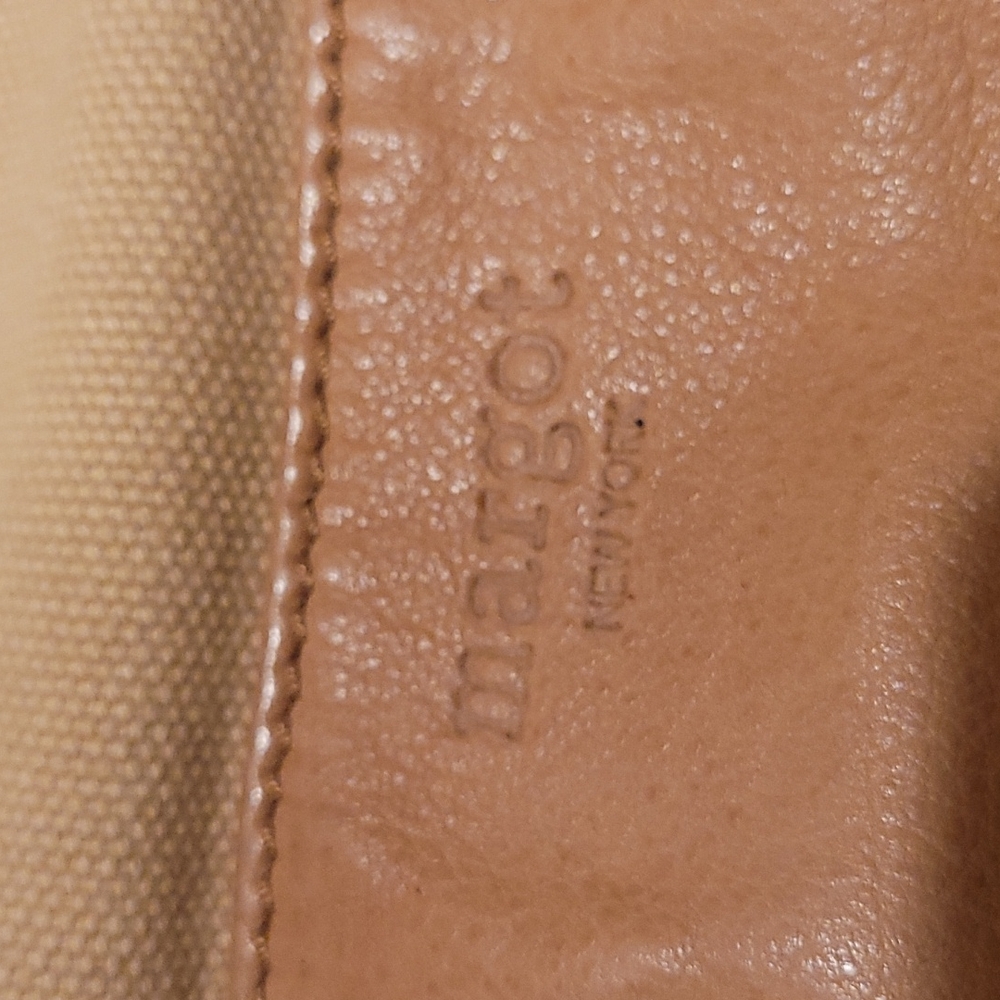 Margot -Foldover Zip Crossbody - Picture 4 of 9